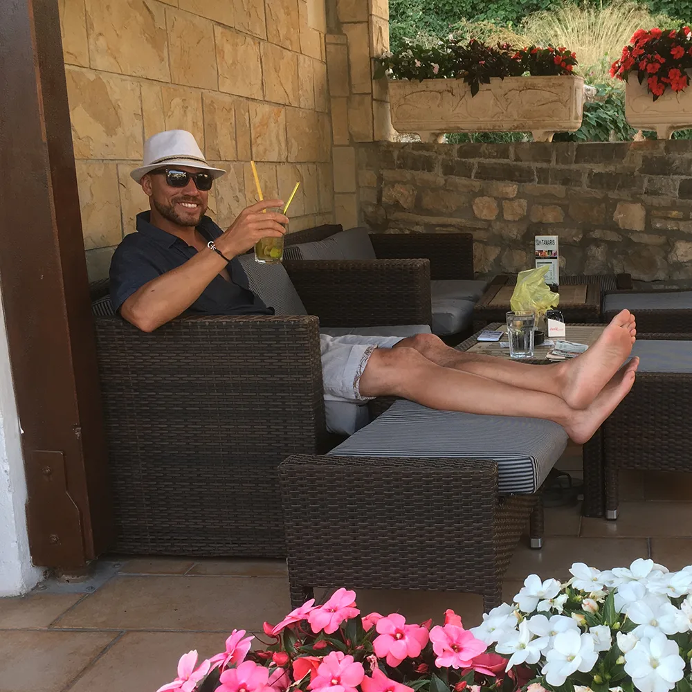 CHRIS “FLO” FLORES's Action Image CHRIS “FLO” FLORES's Action Image