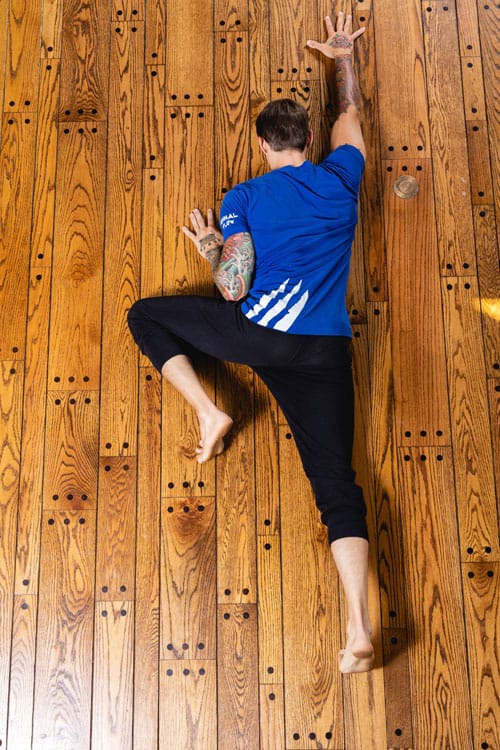 Man performing Crocodile Crawl